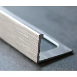 Equerre Alu Chromé Brossé 2,5m H.12mm